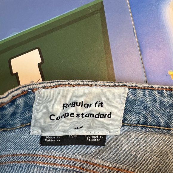 H&M regular fit jeans - Picture 3 of 3
